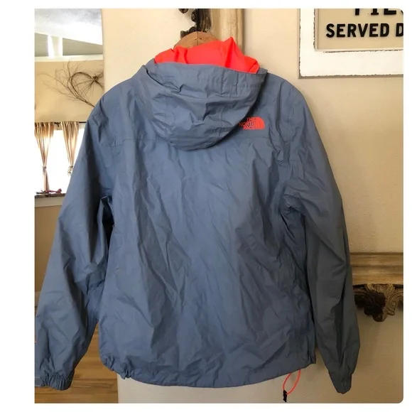 {The North Face} Women’s lightweight windbreaker jacket - Picture 2 of 9